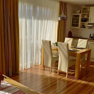 https://wellness-ferienwohnung-mit-bademantelgang-zur-therme.com-bavaria.com